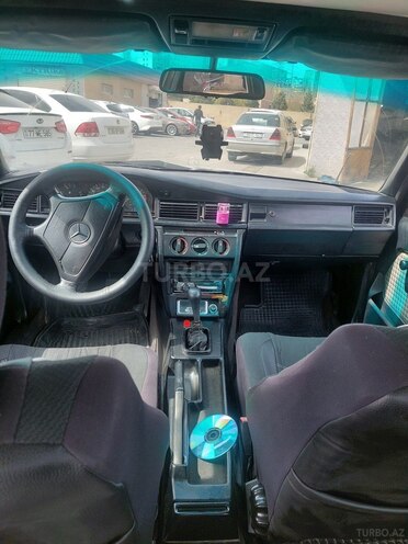 Mercedes 190 1993, 980,000 km - 2.3 л - Bakı