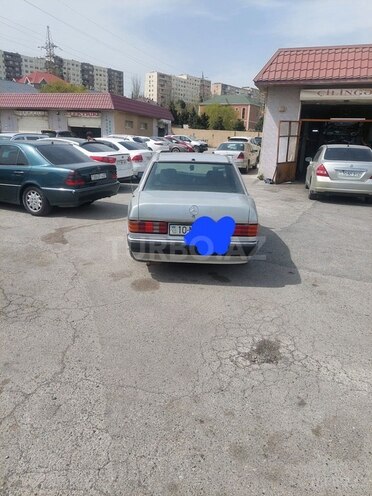 Mercedes 190 1993, 980,000 km - 2.3 л - Bakı