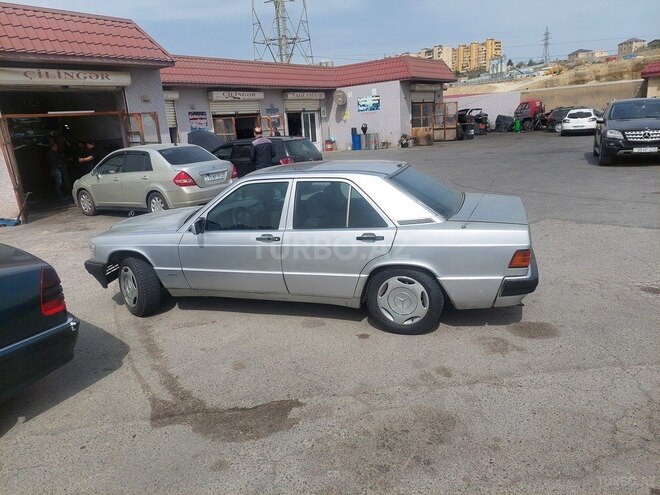 Mercedes 190 1993, 980,000 km - 2.3 л - Bakı