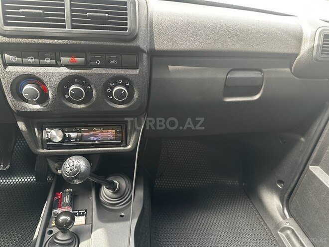 LADA (VAZ) Niva 2024, 4,900 km - 1.7 л - Bakı