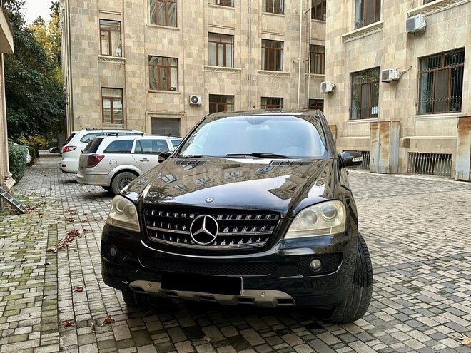 Mercedes ML 350 4MATIC 2005, 307,000 km - 3.5 l - Bakı