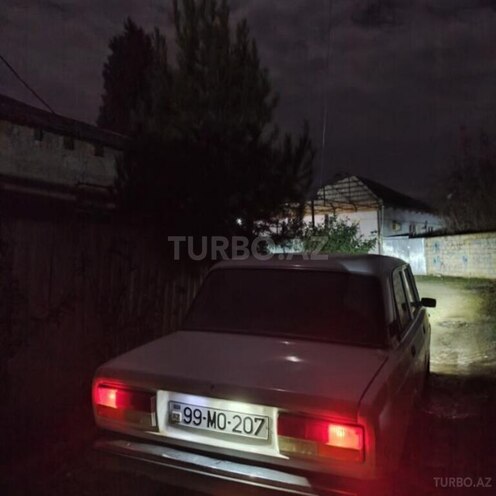 LADA (VAZ) 2107 2004, 80,000 km - 1.6 л - Şabran