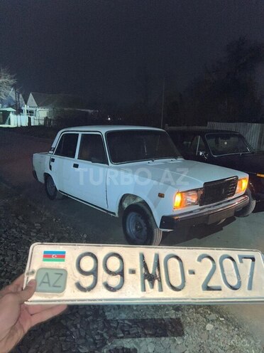 LADA (VAZ) 2107 2004, 80,000 km - 1.6 л - Şabran