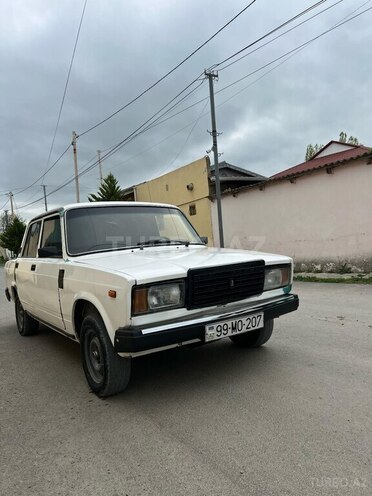 LADA (VAZ) 2107 2004, 80,000 km - 1.6 л - Şabran