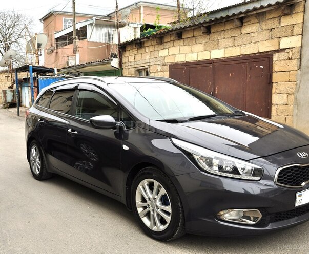 Kia Ceed 2014, 194,000 km - 1.4 l - Bakı