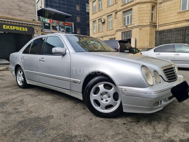 Mercedes E 270 2000, 450,000 km - 2.7 l - Bakı