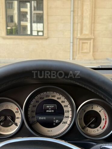 Mercedes E 220 d 2014, 304,000 km - 2.2 l - Bakı