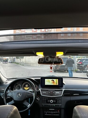 Mercedes E 220 d 2011, 185,000 km - 2.2 l - Bakı