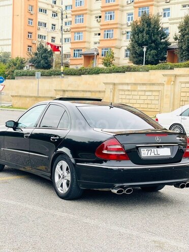 Mercedes E 350 2005, 222,000 km - 3.5 l - Bakı