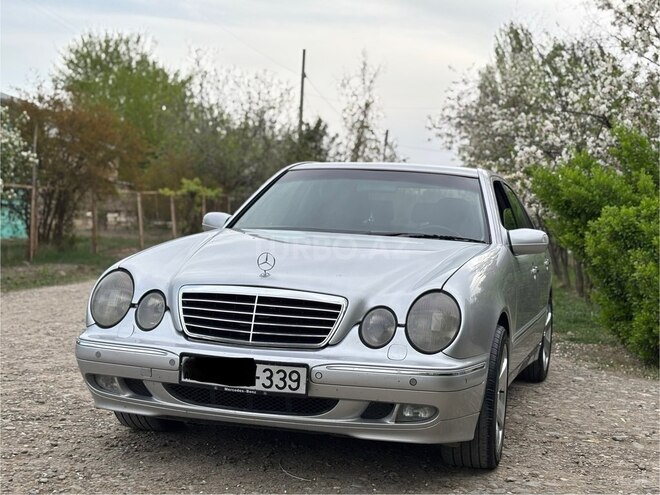 Mercedes E 240 1999, 291,959 km - 2.4 л - Ağdam