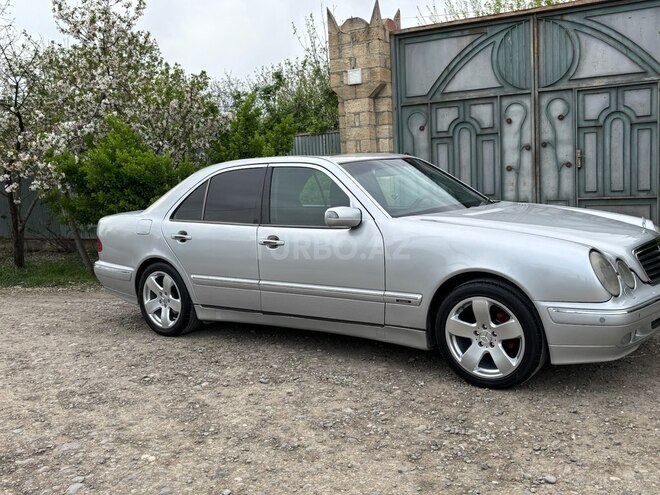 Mercedes E 240 1999, 291,959 km - 2.4 л - Ağdam