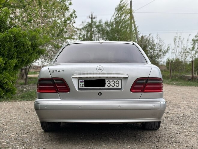 Mercedes E 240 1999, 291,959 km - 2.4 л - Ağdam