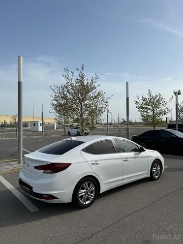Hyundai Elantra 2019, 109,435 km - 2.0 l - Bakı