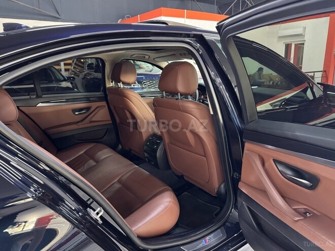 BMW 520-12