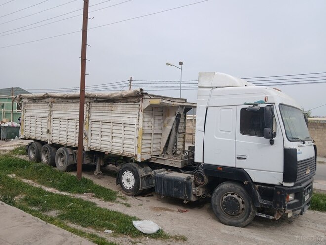 MAZ  2008, 446,000 km - 12.0 l - Bakı