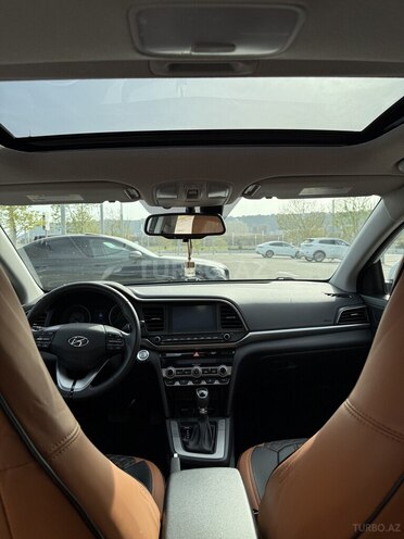 Hyundai Elantra 2019, 109,435 km - 2.0 l - Bakı