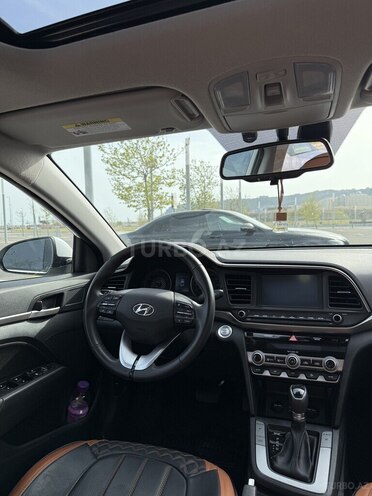 Hyundai Elantra 2019, 109,435 km - 2.0 l - Bakı
