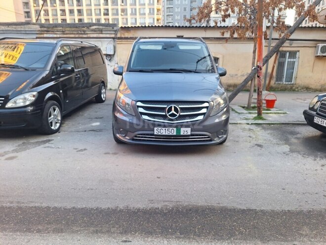 Mercedes Vito 2015, 195,000 km - 2.2 l - Bakı