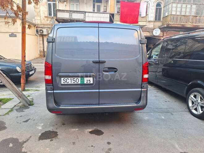 Mercedes Vito 2015, 195,000 km - 2.2 l - Bakı