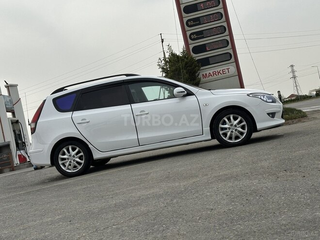 Hyundai i30 2010, 173,353 km - 1.4 l - Bakı