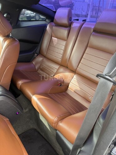 Ford Mustang 2013, 240,000 km - 3.7 l - Bakı