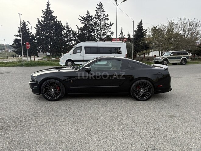 Ford Mustang 2013, 240,000 km - 3.7 l - Bakı