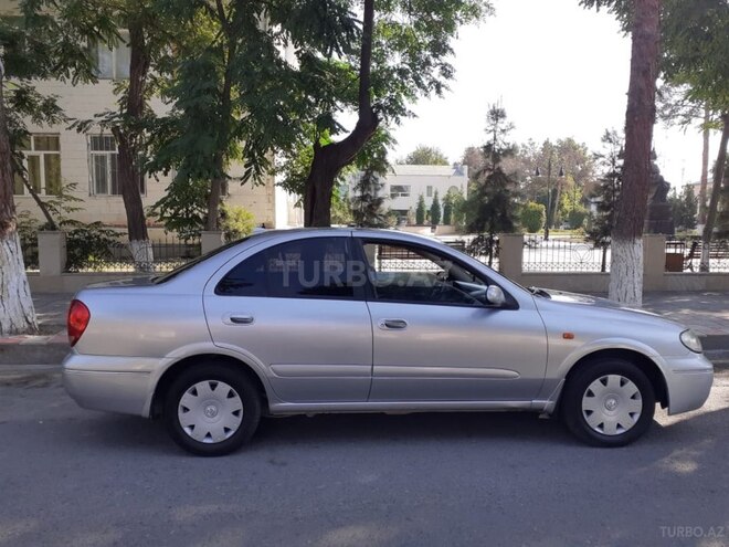 Nissan Sunny 2005, 290,000 km - 1.6 l - Bakı