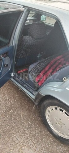 Mercedes 190 1998, 345,756 km - 2.0 л - Qazax