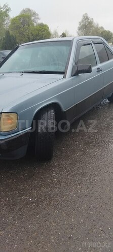 Mercedes 190 1998, 345,756 km - 2.0 л - Qazax