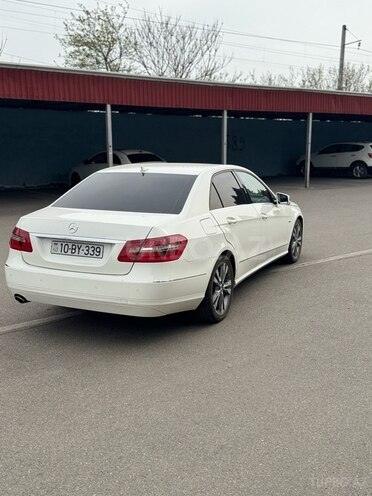 Mercedes E 200 2009, 305,770 km - 1.8 l - Bakı