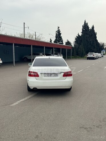 Mercedes E 200 2009, 305,770 km - 1.8 l - Bakı