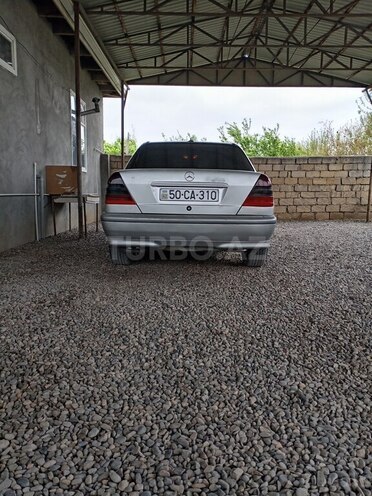Mercedes C 200 1998, 317,602 km - 2.0 л - Biləsuvar