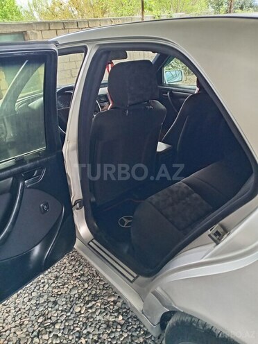 Mercedes C 200 1998, 317,602 km - 2.0 л - Biləsuvar