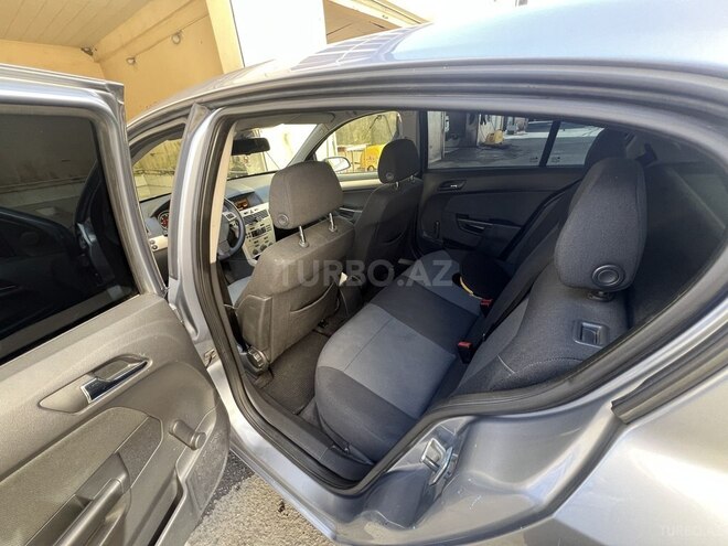 Opel Astra 2006, 277,000 km - 1.3 l - Balakən