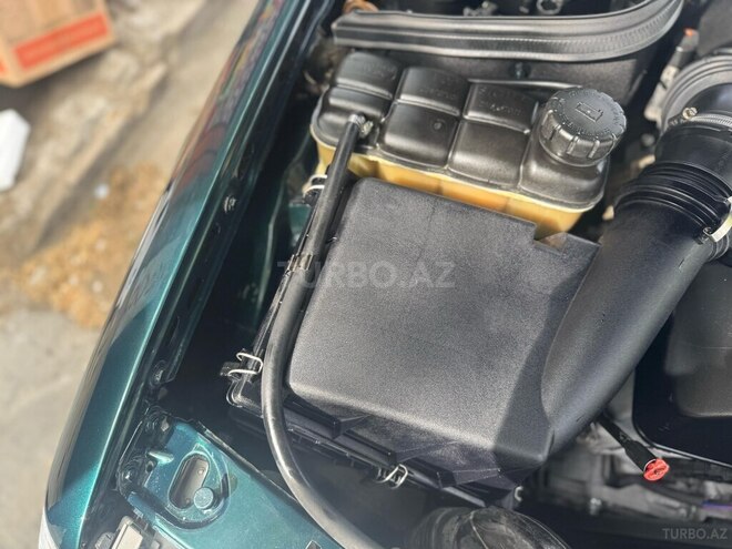 Mercedes C 240 1999, 250,000 km - 2.4 л - Ağcabədi