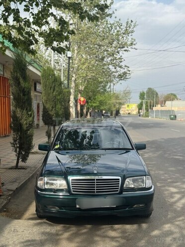 Mercedes C 240 1999, 250,000 km - 2.4 л - Ağcabədi