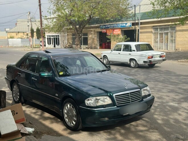Mercedes C 240 1999, 250,000 km - 2.4 л - Ağcabədi