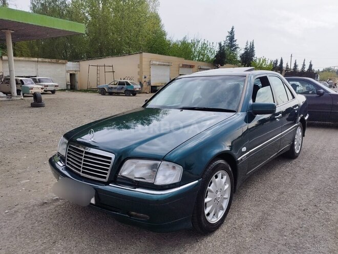 Mercedes C 240 1999, 250,000 km - 2.4 л - Ağcabədi