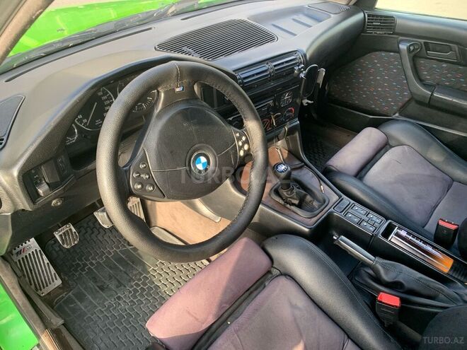 BMW 525 1994, 430,000 km - 2.5 л - Goranboy