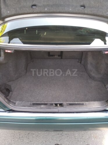 Mercedes C 180 1995, 442,000 km - 1.8 l - Qax