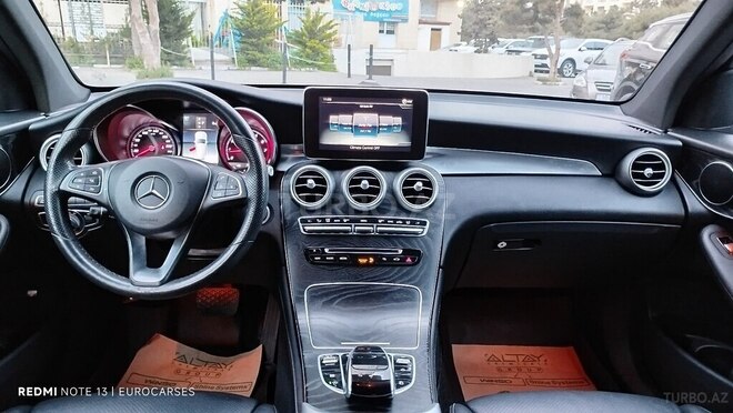 Mercedes GLC 300 4MATIC 2018, 109,000 km - 2.0 l - Bakı
