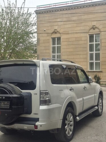Mitsubishi Pajero 2007, 280,000 km - 3.0 l - Bakı
