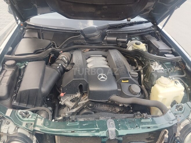 Mercedes E 240 1999, 400,575 km - 2.4 l - Bərdə
