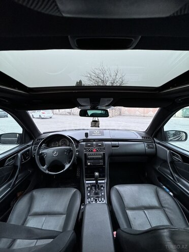 Mercedes E 320 2000, 328,000 km - 3.2 l - Bakı