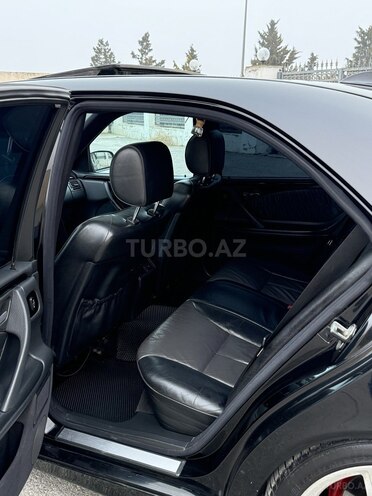 Mercedes E 320 2000, 328,000 km - 3.2 l - Bakı