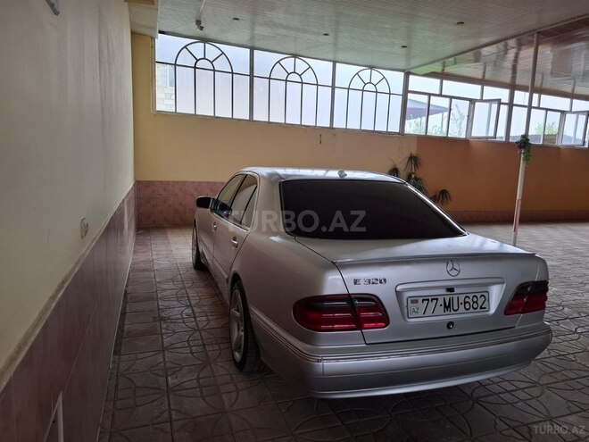 Mercedes E 320 2000, 379,789 km - 3.2 l - Tovuz
