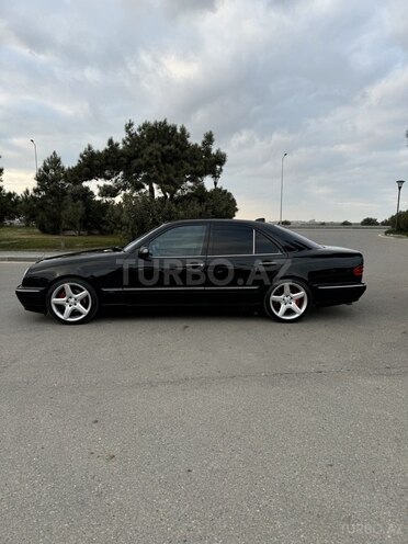 Mercedes E 320 2000, 328,000 km - 3.2 l - Bakı