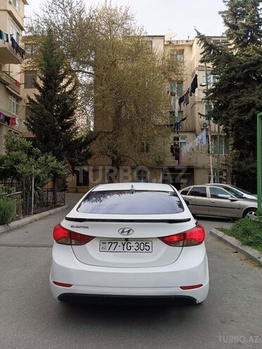 Hyundai Elantra 2015, 257,000 km - 1.8 l - Bakı