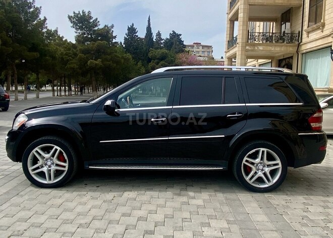 Mercedes GL 550 2008, 207,000 km - 5.5 л - Bakı