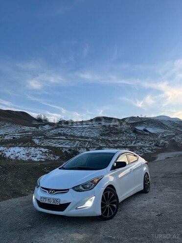 Hyundai Elantra 2015, 257,000 km - 1.8 l - Bakı